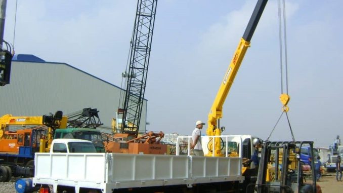 Máy cẩu 21